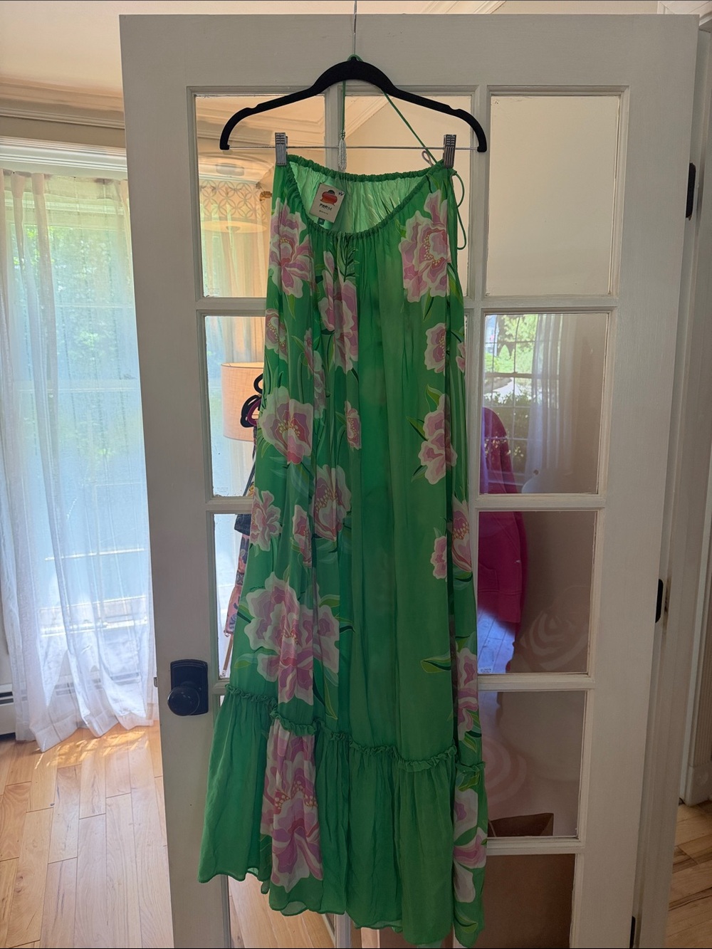 FARM Rio Floral Satin Off the Shoulder Dress
Size: Medium
Retail: $300